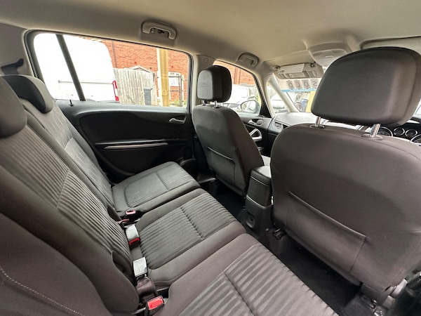 Used Vauxhall Zafira Tourer 2012 for sale - 75809456: Photo 25