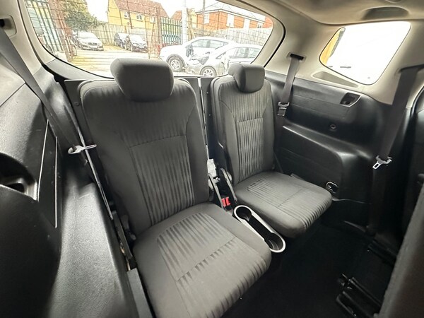 Used Vauxhall Zafira Tourer 2012 for sale - 75809456: Photo 27