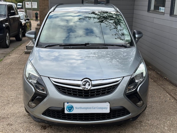 Used Vauxhall Zafira Tourer 2012 for sale - 75809456: Photo 6