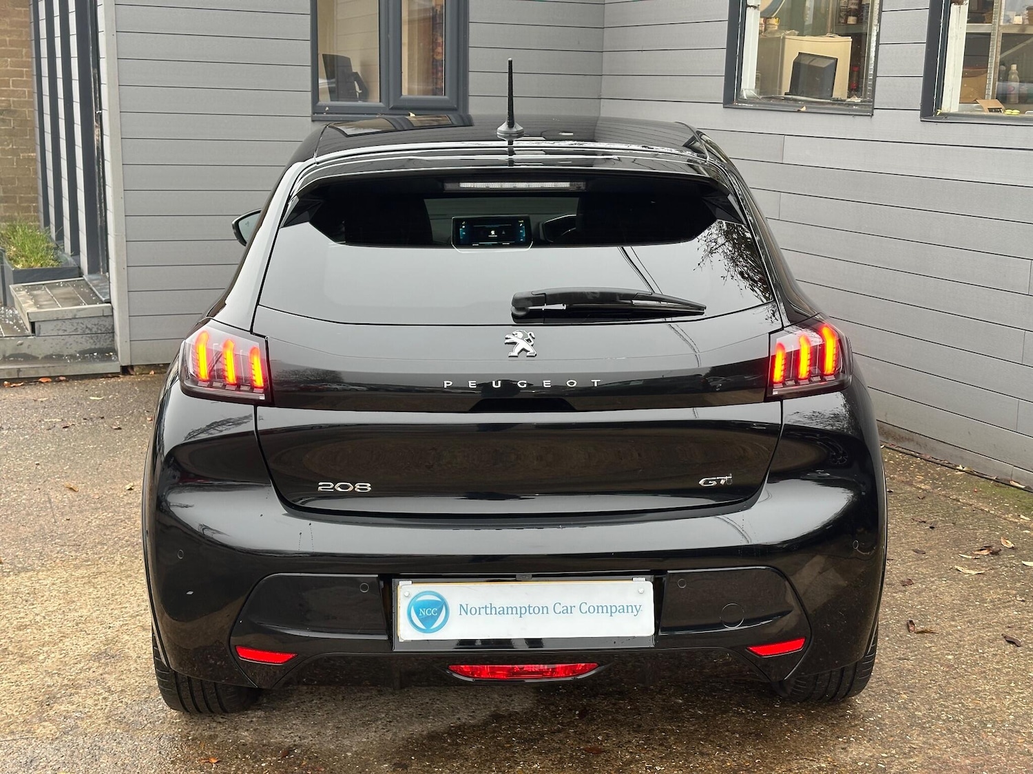 Used Peugeot E-208 2020 for sale - 77120293: Photo 10