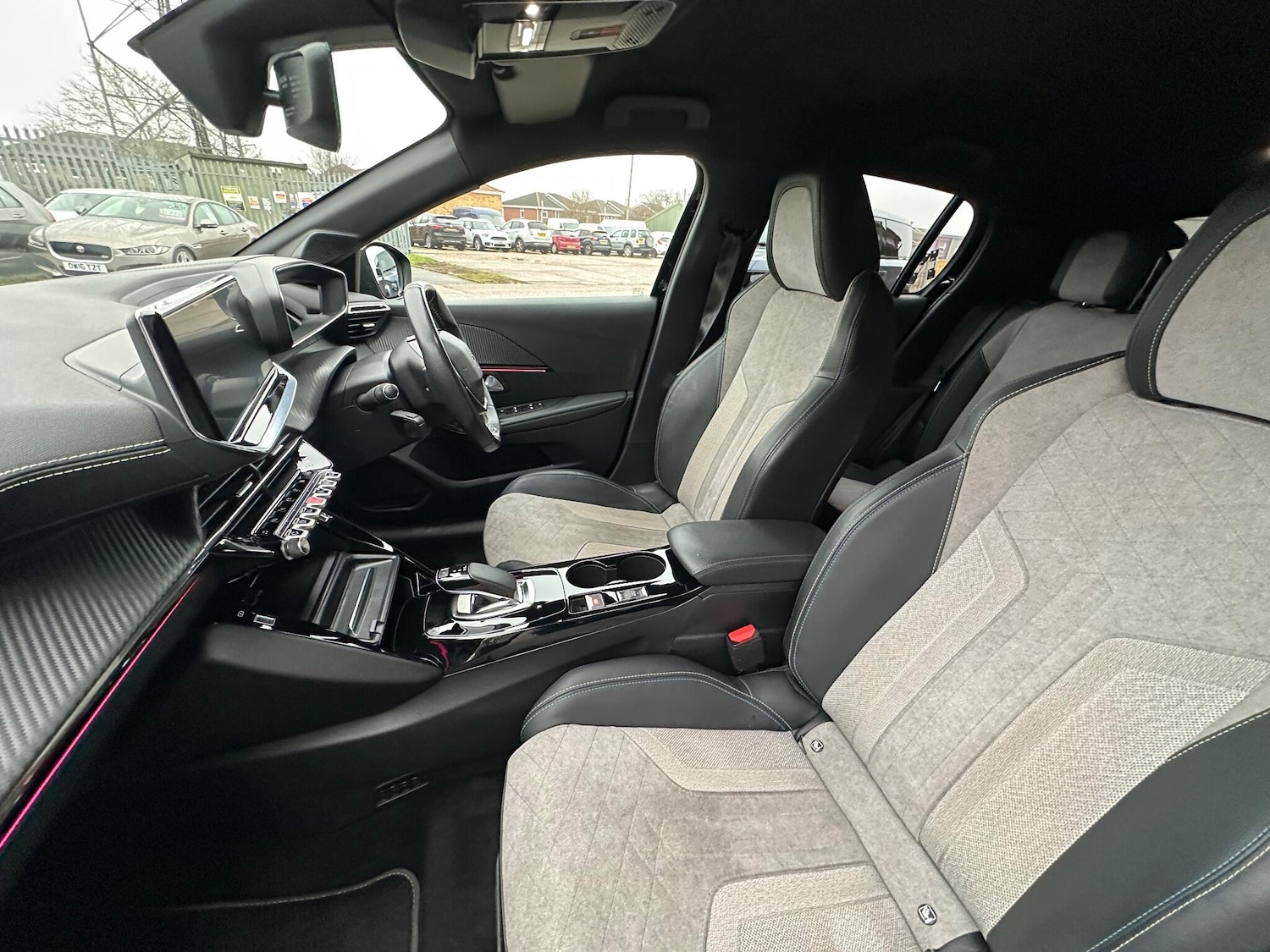 Used Peugeot E-208 2020 for sale - 77120293: Photo 24