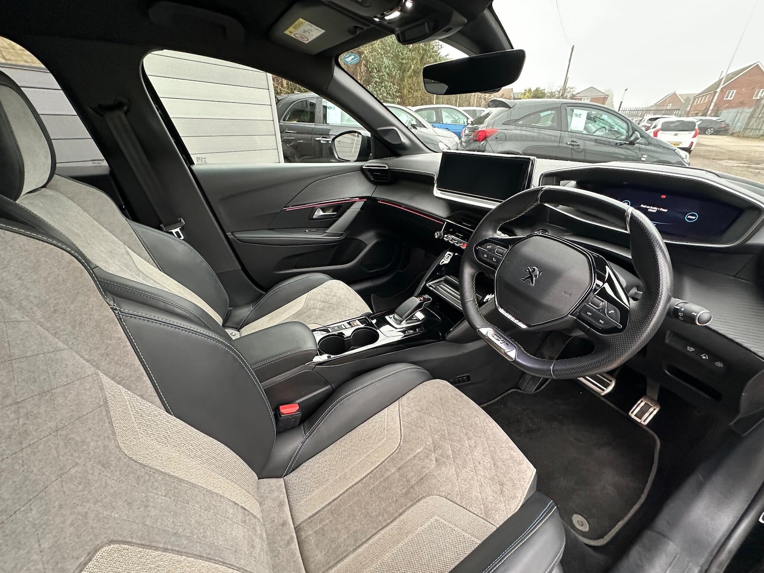 Used Peugeot E-208 2020 for sale - 77120293: Photo 3