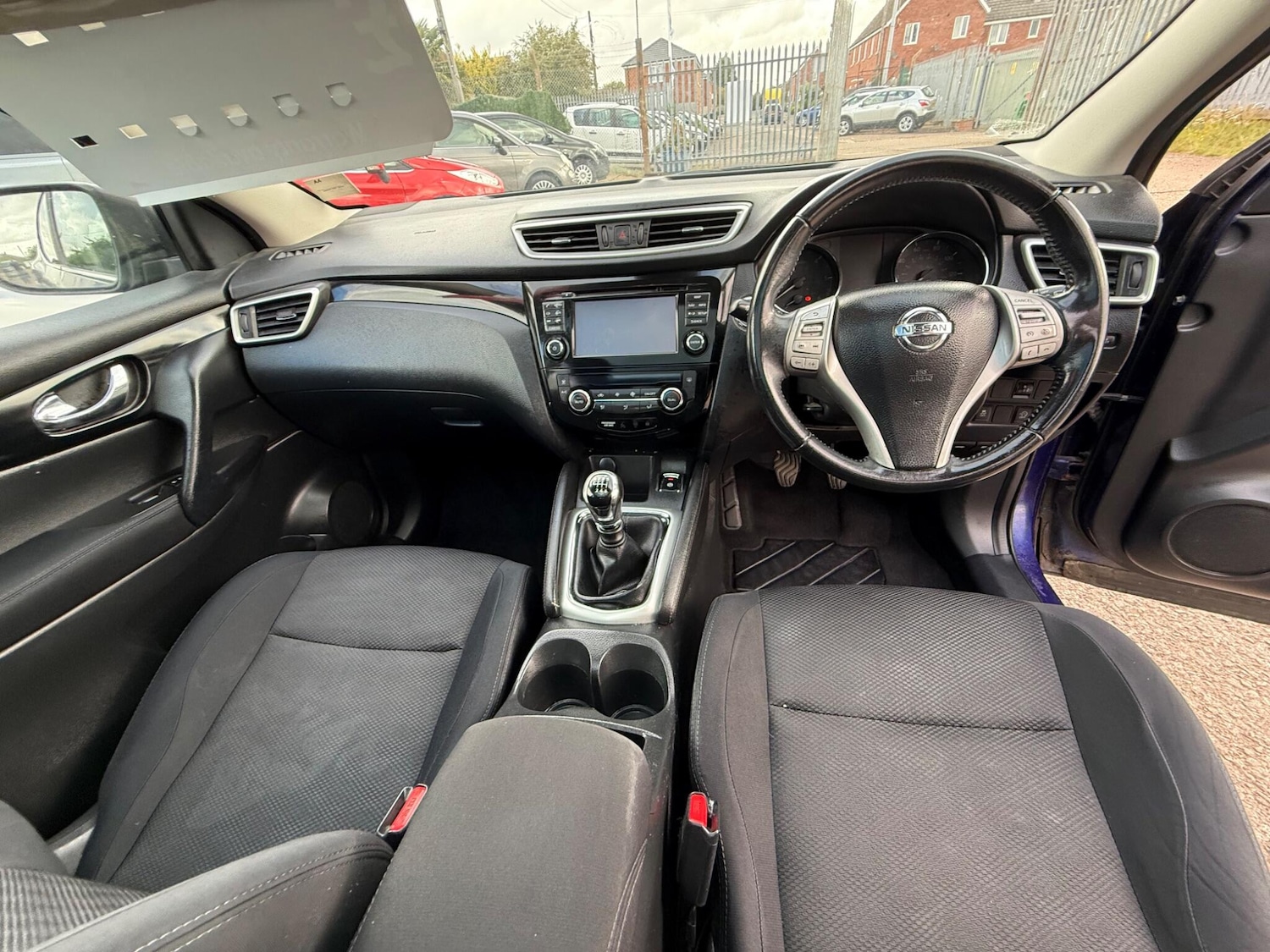 Used Nissan Qashqai 2015 for sale - 75658960: Photo 10