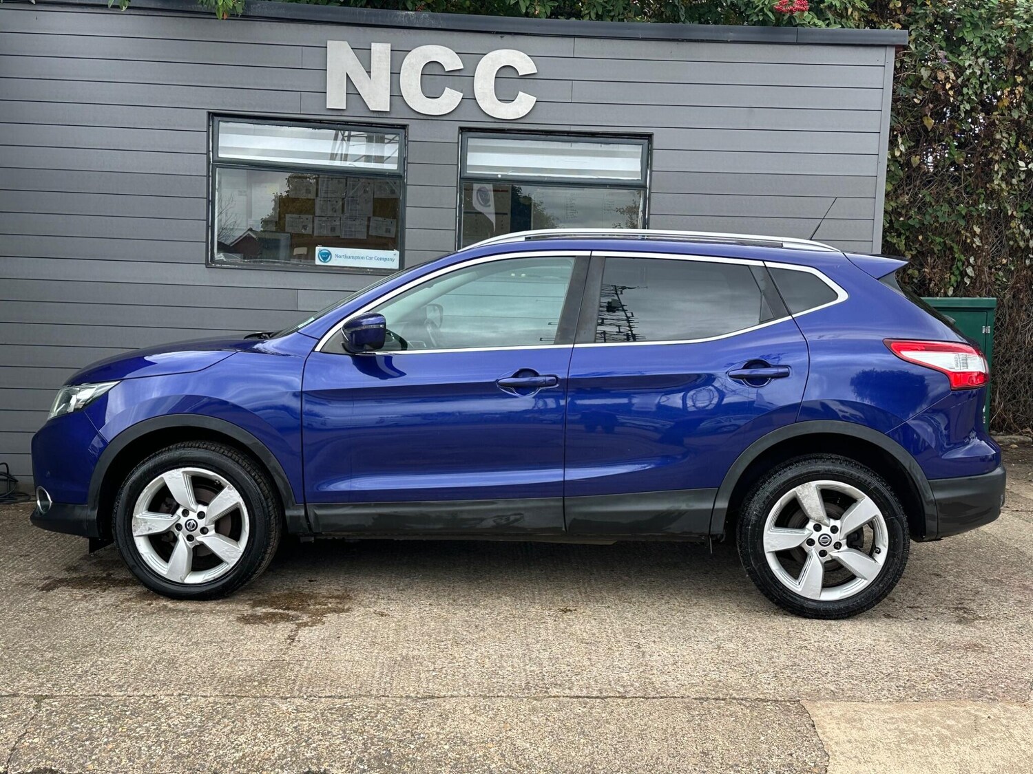 Used Nissan Qashqai 2015 for sale - 75658960: Photo 23