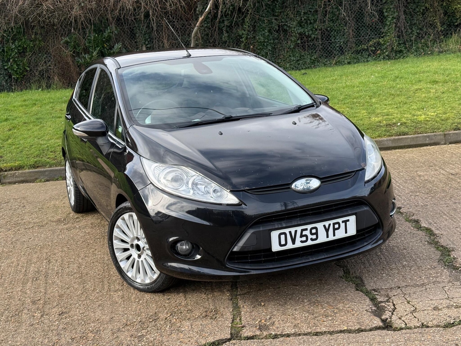 Used Ford Fiesta for sale - 77496219: Photo 2