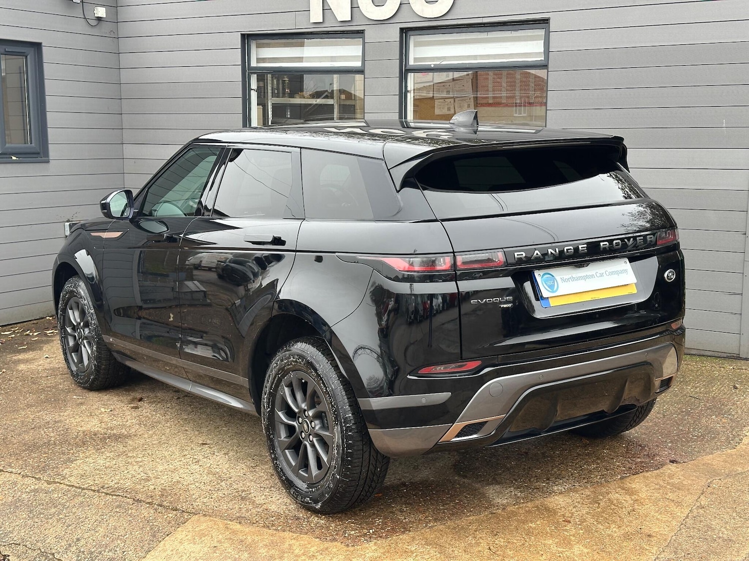 Used Land Rover Range Rover Evoque 2020 for sale - 77376259: Photo 2