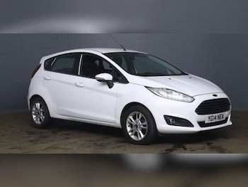 (64) - 1.25 Zetec Euro 5 5dr