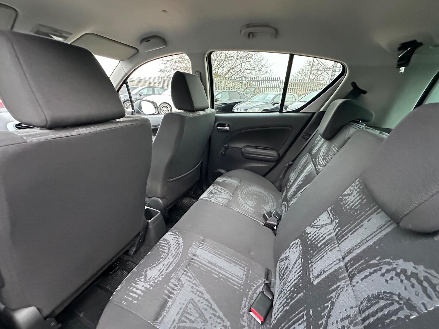 Used Vauxhall Agila 2013 for sale - 77585966: Photo 6