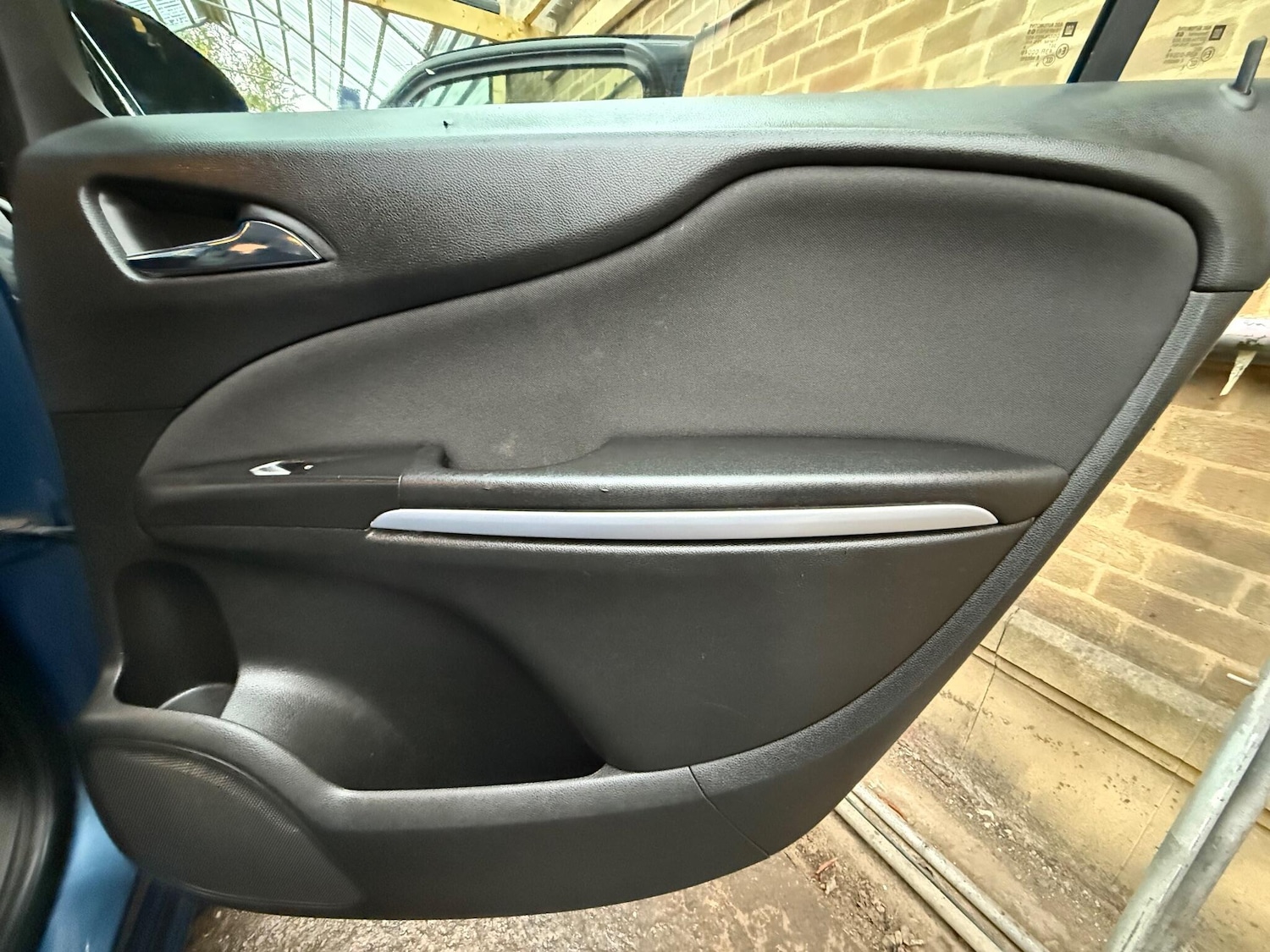 Used Vauxhall Zafira Tourer 2016 for sale - 76409487: Photo 2