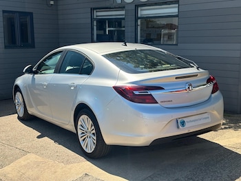 Used Vauxhall Insignia 2016 for sale - 78934289: Photo