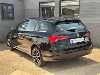 Used Fiat Tipo 2017 for sale - 78704732: Photo