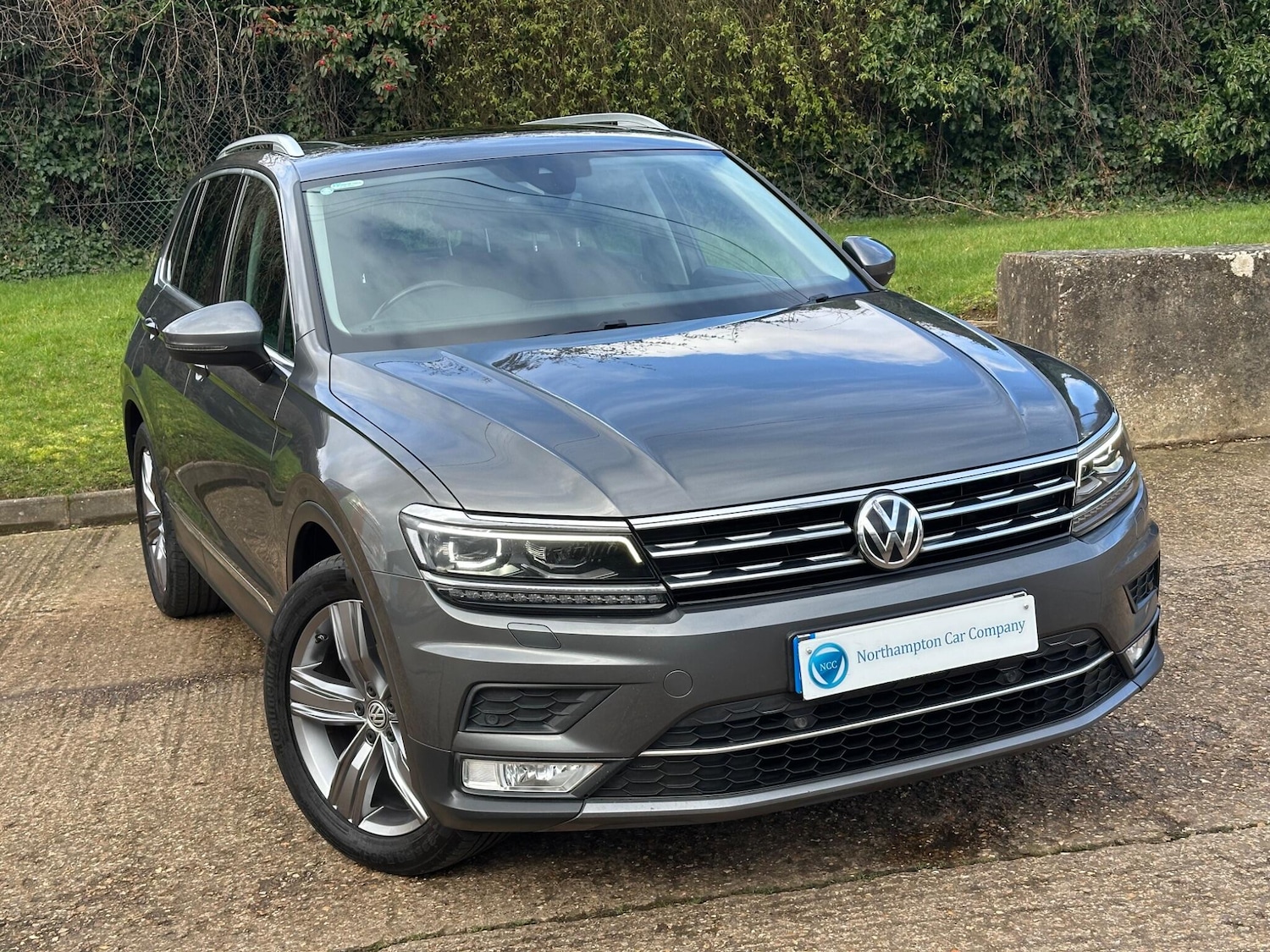 Used Volkswagen Tiguan 2017 for sale - 77612286: Photo 4