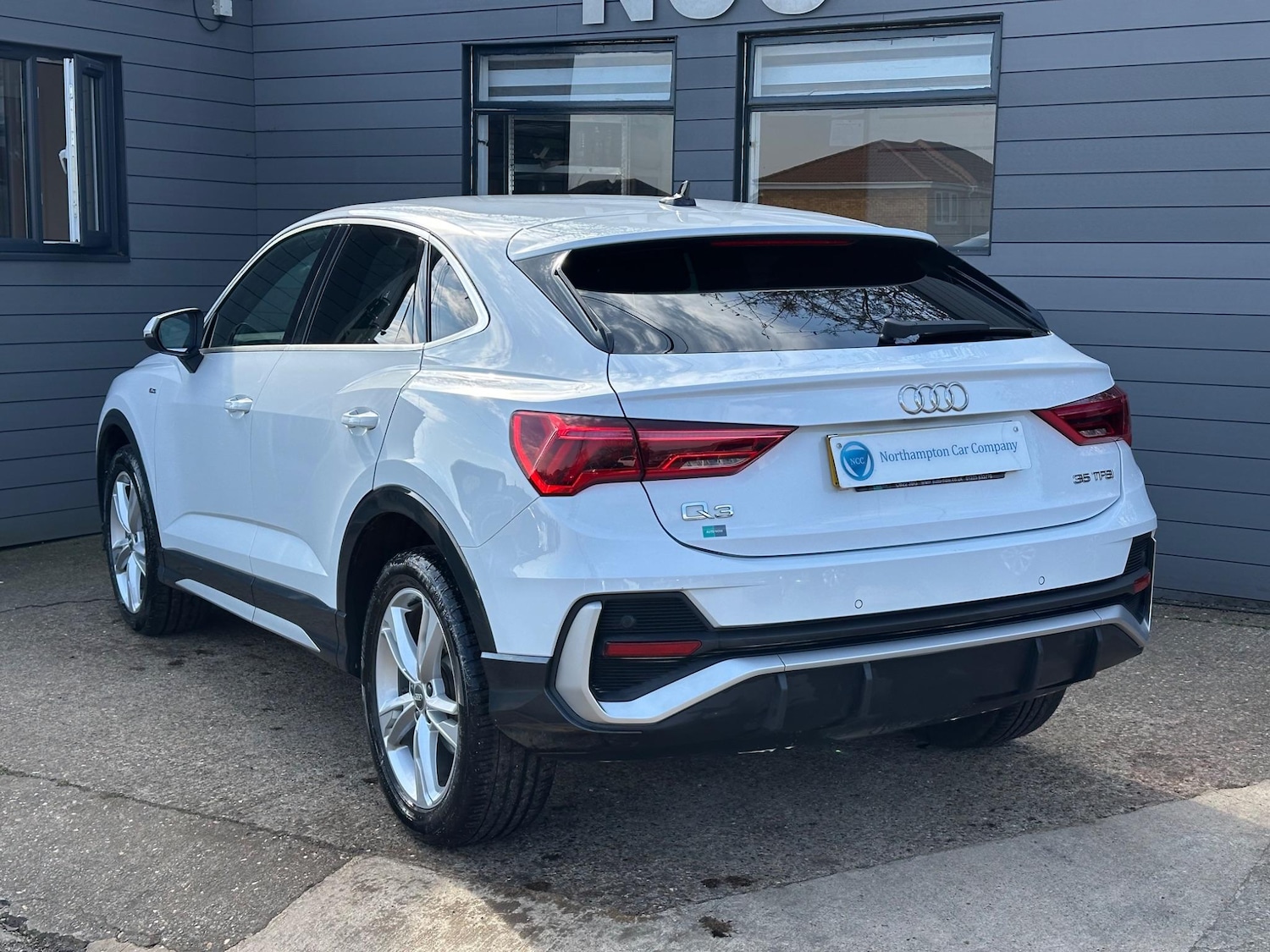 Used Audi Q3 2020 for sale - 76987850: Photo 12