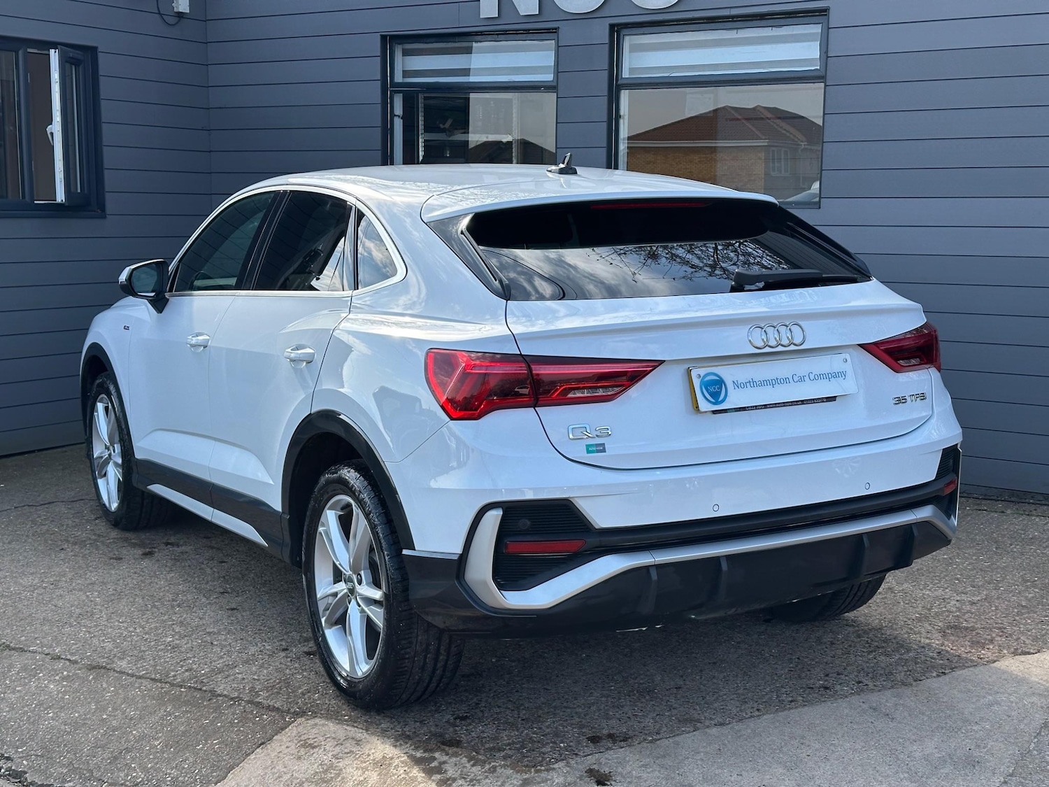 Used Audi Q3 2020 for sale - 76987850: Photo 13