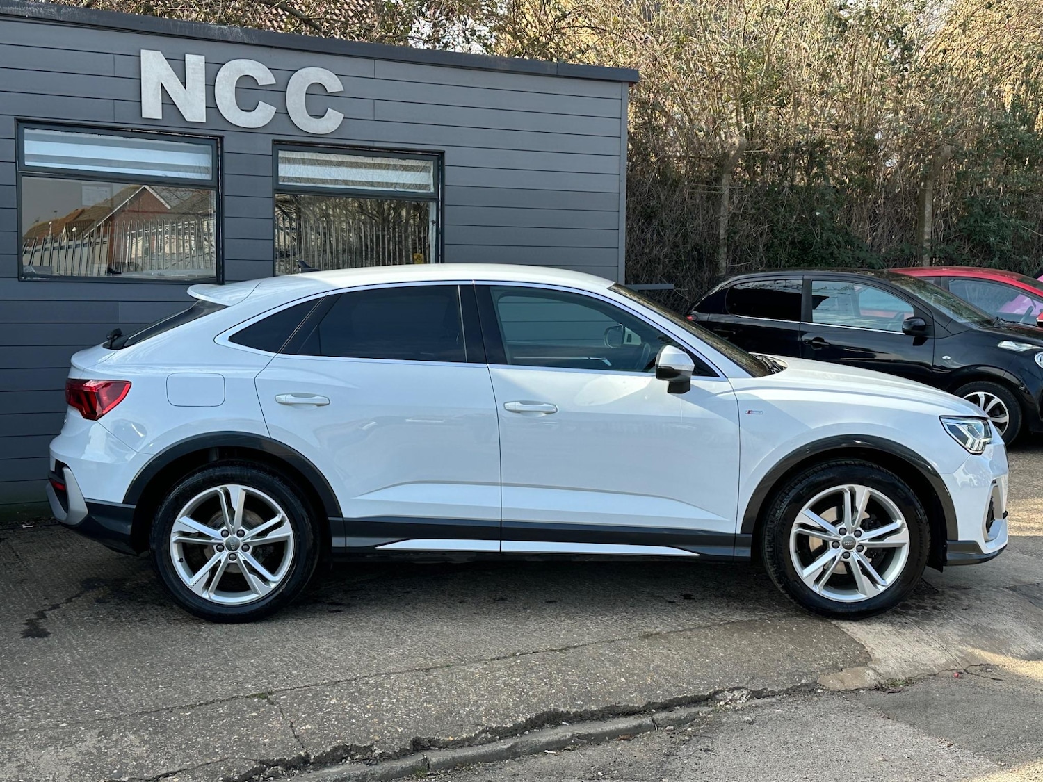 Used Audi Q3 2020 for sale - 76987850: Photo 7