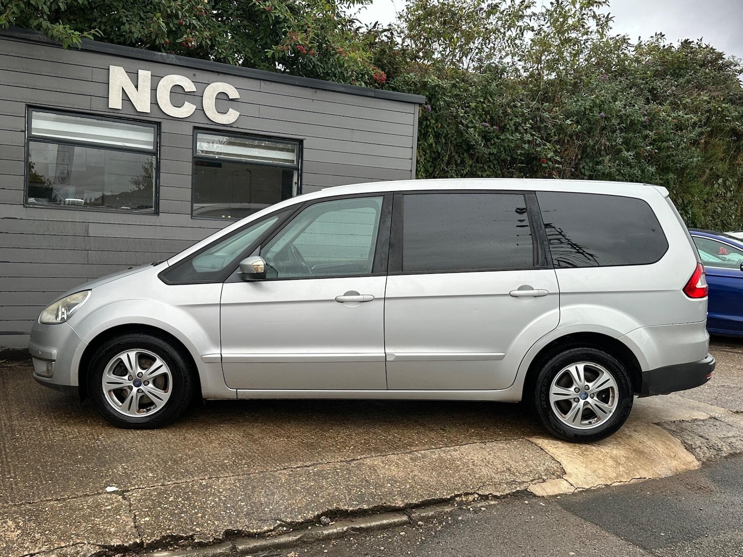 Used Ford Galaxy 2009 for sale - 77090892: Photo 14