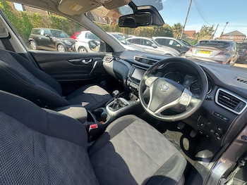Used Nissan Qashqai 2015 for sale - 79374665: Photo