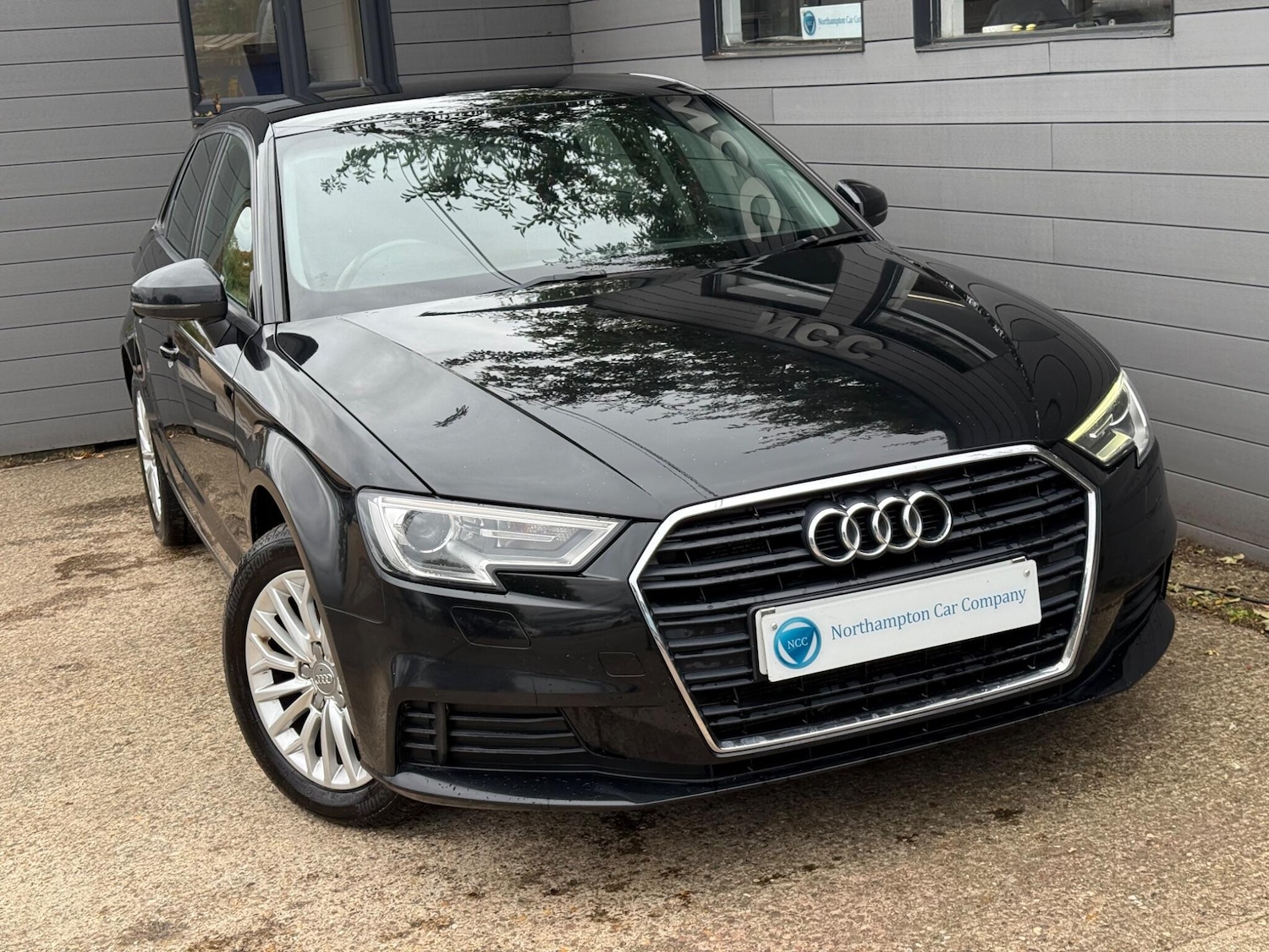 Used Audi A3 2016 for sale - 76765309: Photo 7