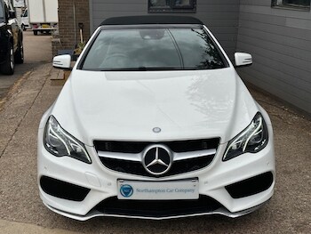 Used Mercedes-Benz E Class 2015 for sale - 79553463: Photo