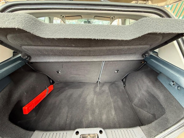 Used Ford Fiesta 2012 for sale - 75696470: Photo 2