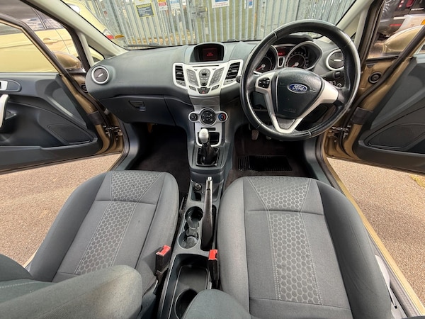 Used Ford Fiesta 2012 for sale - 75696470: Photo 7