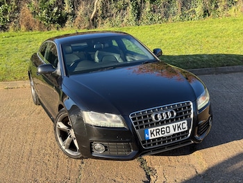 Used Audi A5 2011 for sale - 77001052: Photo