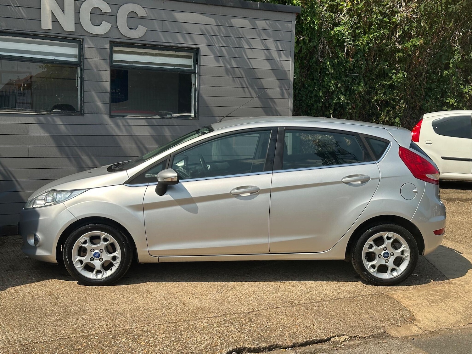 Used Ford Fiesta 2012 for sale - 76550621: Photo 15