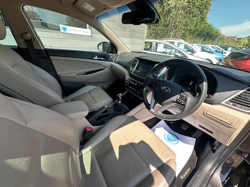 Used Hyundai TUCSON 2016 for sale - 79012534: Photo