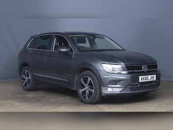 Used Volkswagen Tiguan 2016 for sale - 78810275: Photo