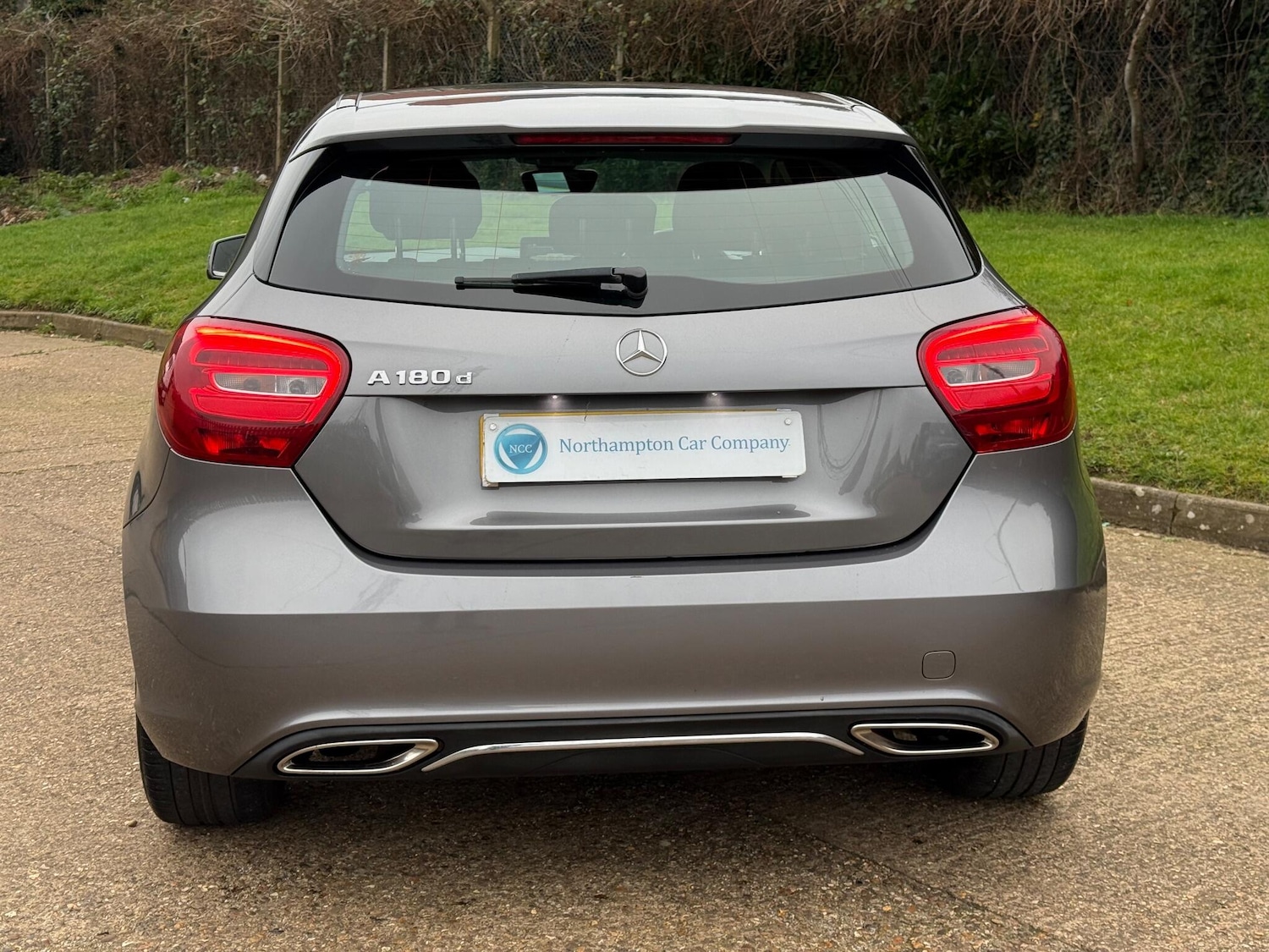 Used Mercedes-Benz A-Class 2017 for sale - 76898842: Photo 13