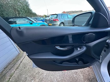 Used Mercedes-Benz C Class 2016 for sale - 77191795: Photo