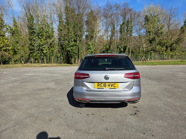 Used Volkswagen Passat 2018 for sale - 73947169: Photo 5