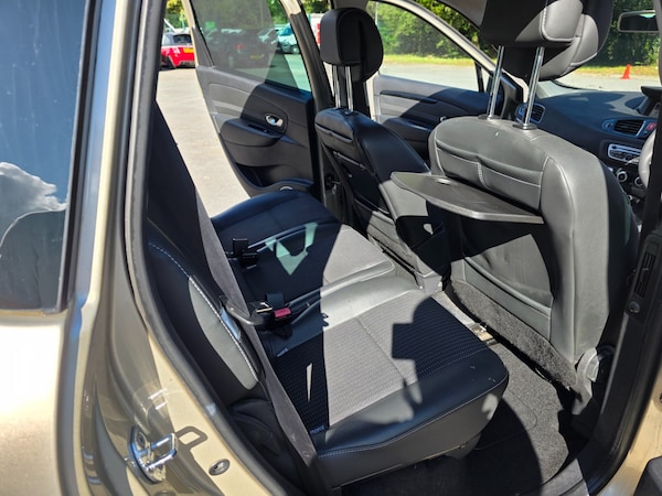 Used Renault Scenic 2011 for sale - 76063559: Photo 13