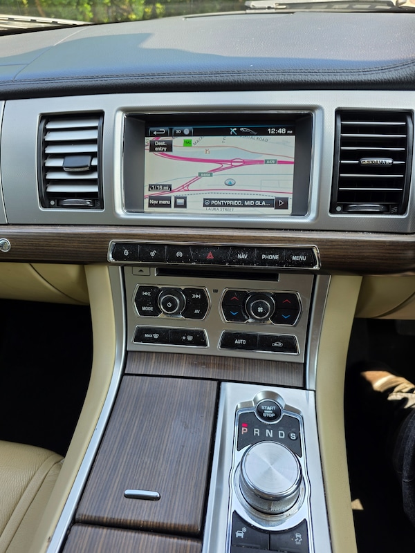 Used Jaguar XF 2012 for sale - 75621607: Photo 14