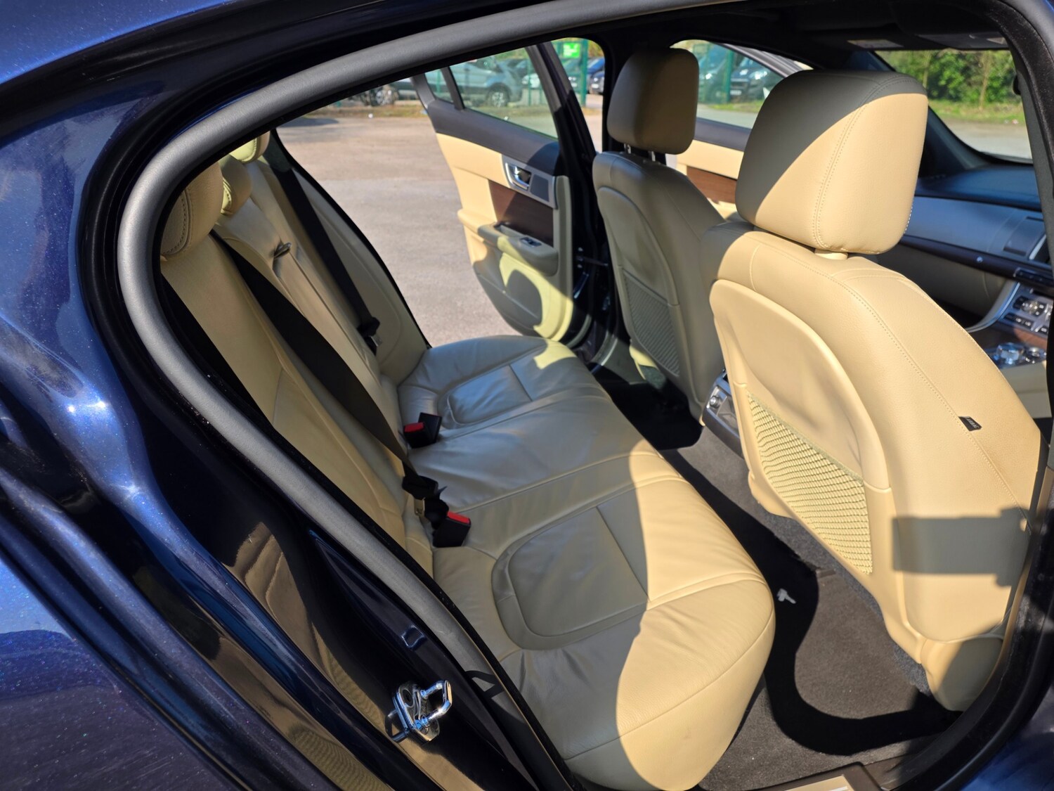 Used Jaguar XF 2014 for sale - 77846272: Photo 11