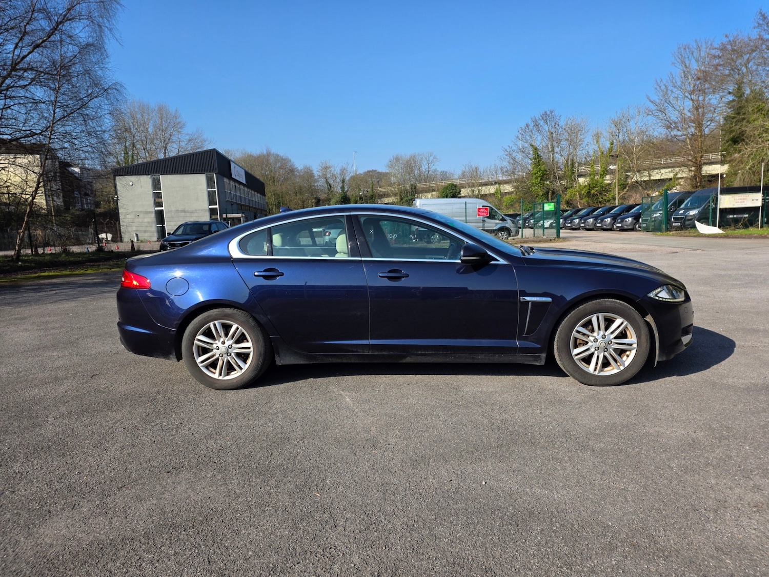 Used Jaguar XF 2014 for sale - 77846272: Photo 7