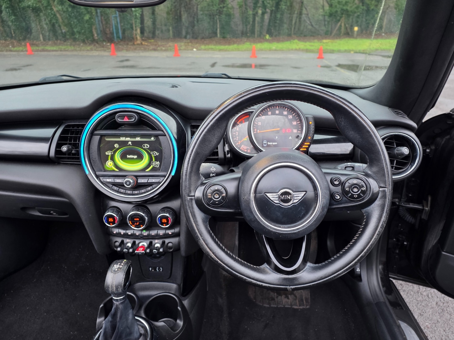 Used MINI Convertible 2016 for sale - 77213678: Photo 11