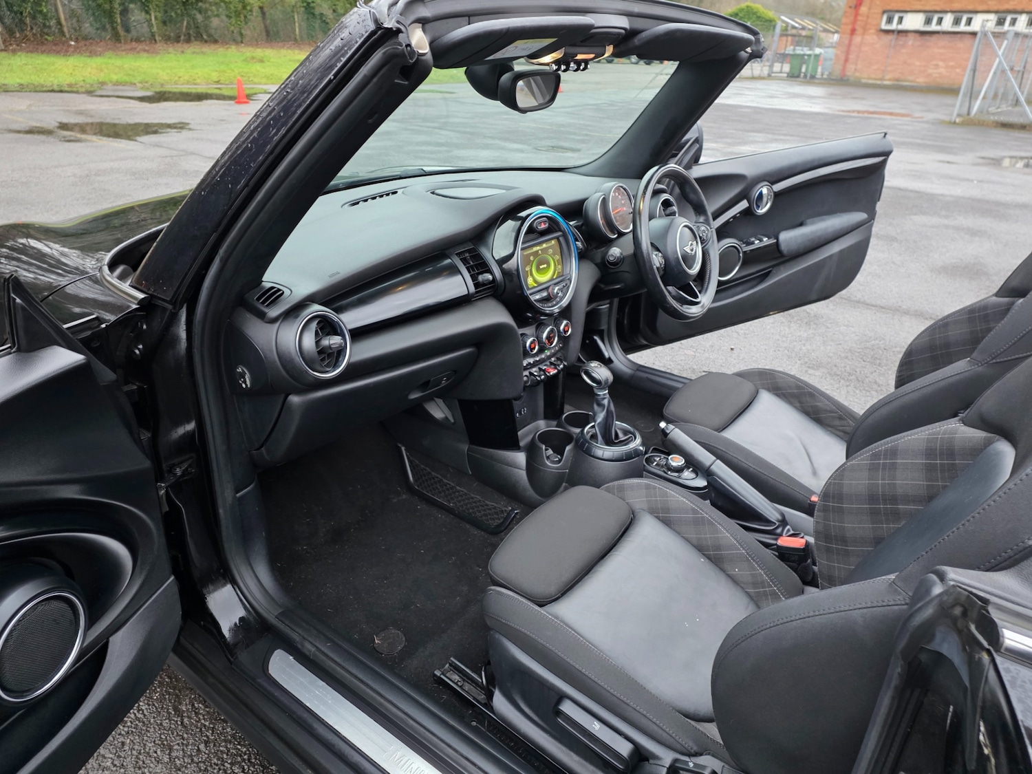 Used MINI Convertible 2016 for sale - 77213678: Photo 12