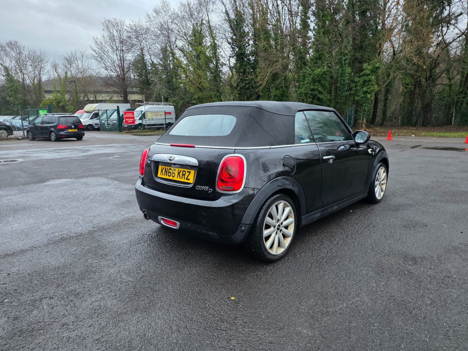 Used MINI Convertible 2016 for sale - 77213678: Photo 5