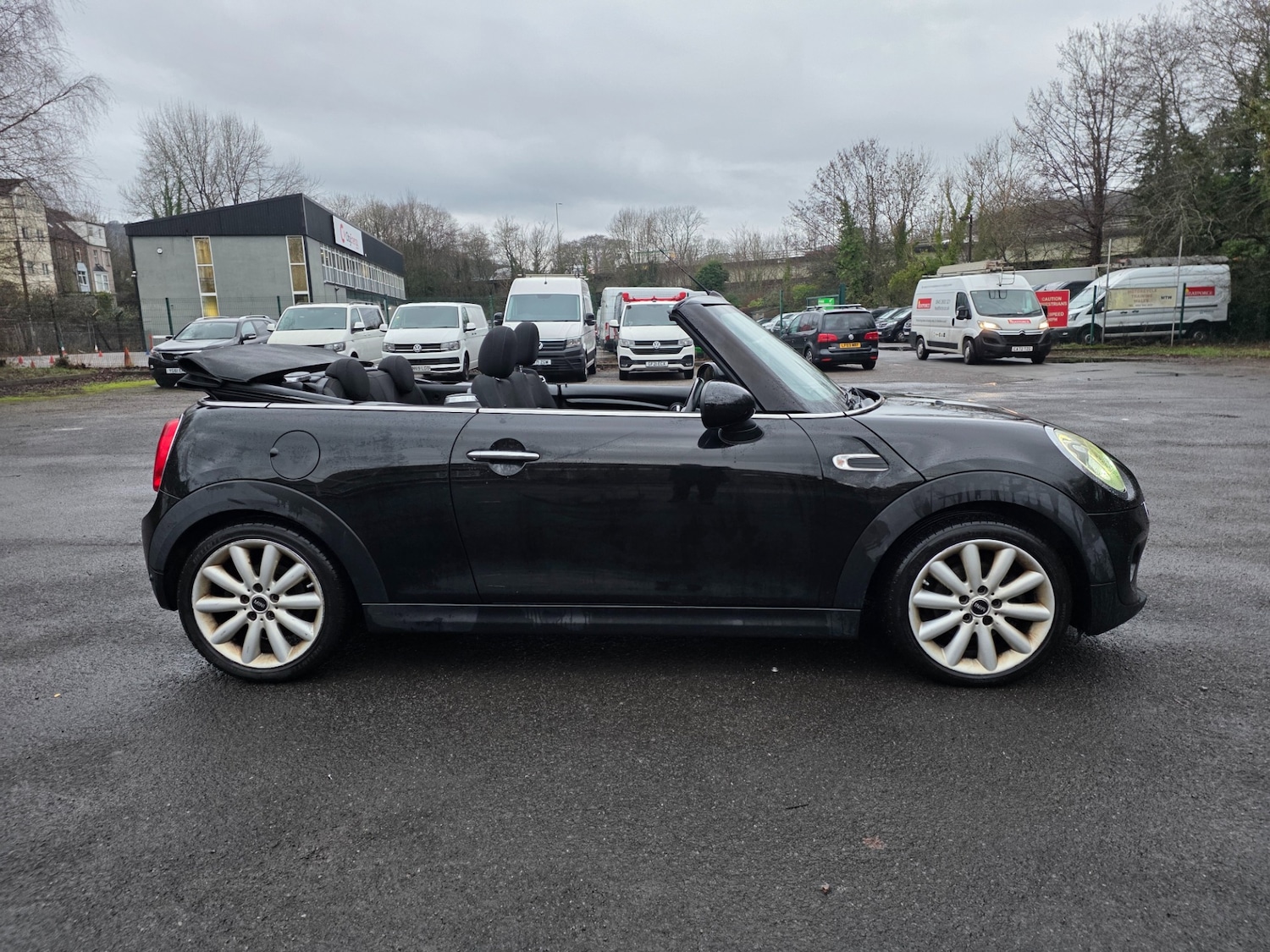 Used MINI Convertible 2016 for sale - 77213678: Photo 9