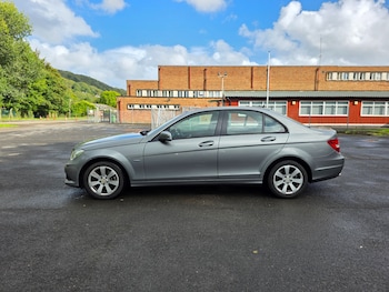 Used Mercedes-Benz C-Class 2011 for sale - 75976155: Photo