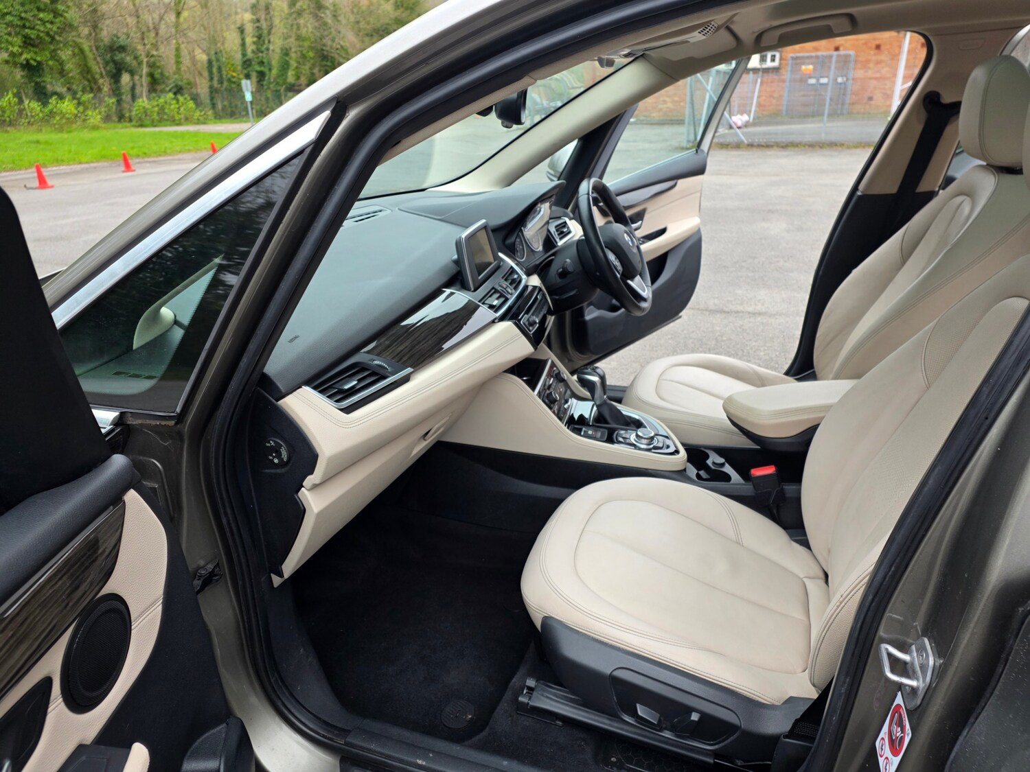 Used BMW 2 Series 2015 for sale - 78190551: Photo 11