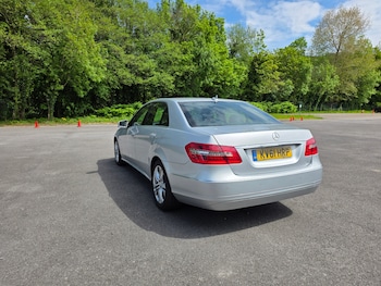 Used Mercedes-Benz E Class 2011 for sale - 78546029: Photo