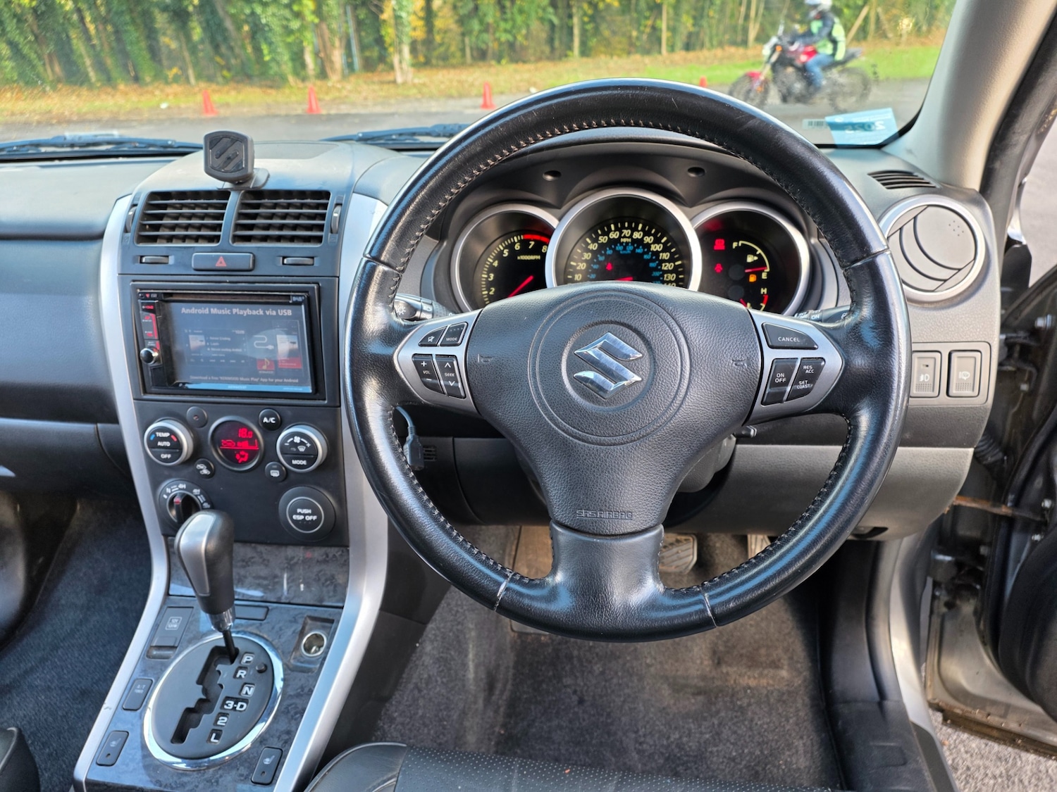 Used Suzuki Grand Vitara 2010 for sale - 76521183: Photo 14