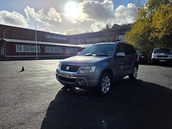 Used Suzuki Grand Vitara 2010 for sale - 76521183: Photo