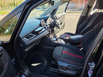 Used BMW 2 Series 2015 for sale - 77983926: Photo