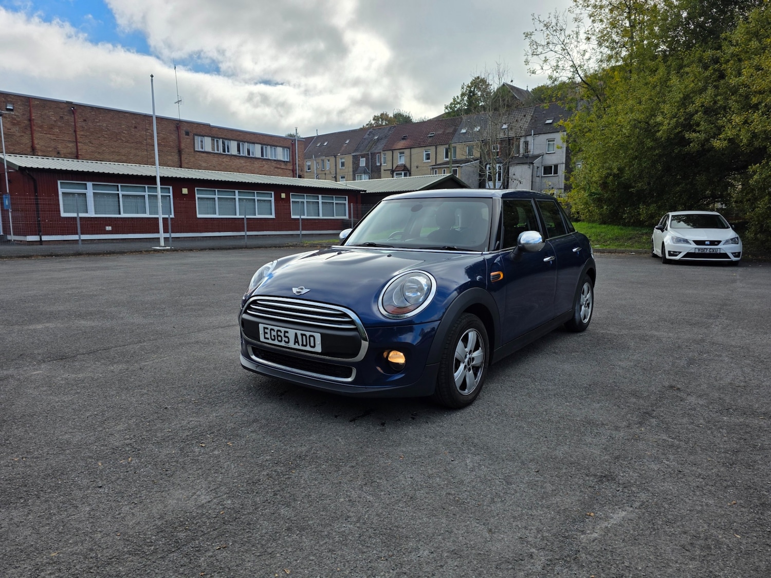 Used MINI Hatch 2015 for sale - 76268782: Photo 2