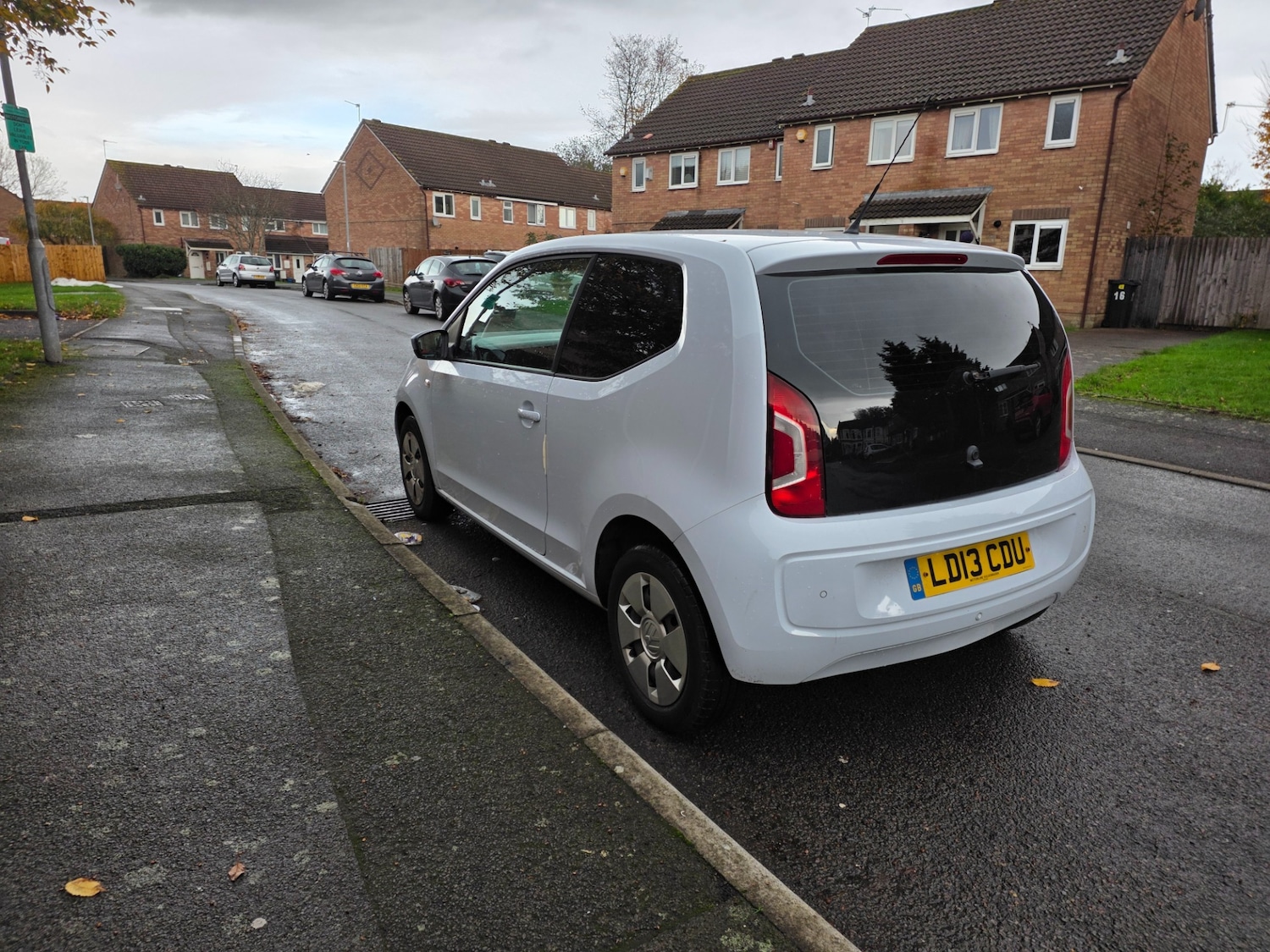 Used Volkswagen up! 2013 for sale - 76521181: Photo 6