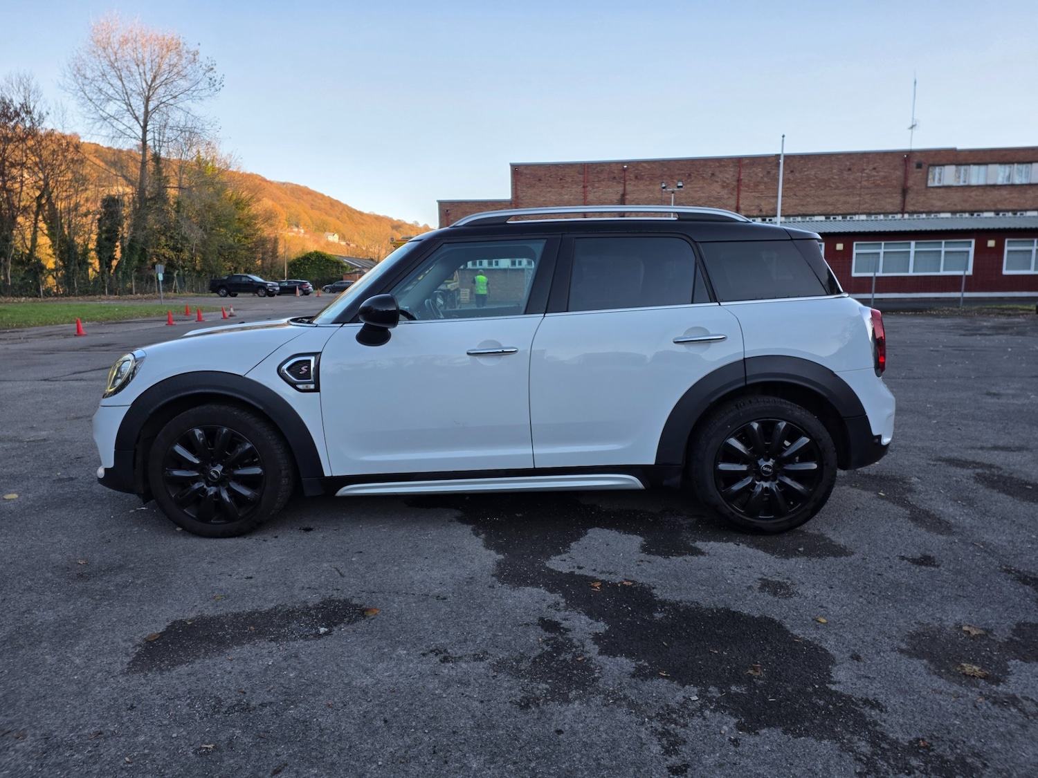 Used MINI Countryman 2017 for sale - 76687600: Photo 3