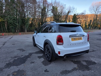 Used MINI Countryman 2017 for sale - 76687600: Photo